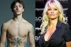 Українець знявся голим у фотосесії з Памелою Андерсон