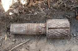 На Дніпропетровщині знайшли арсенал ракет і артилерійських снарядів