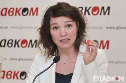 Жанна Нємцова прокоментувала знесення меморіальної дошки її батька в Москві