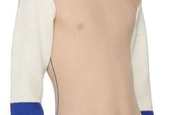 Нейлон за $2 тысячи: Calvin Klein выпустил «голый» свитер 