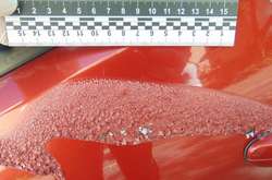 В Киеве «ночные мстители» залили кислотой около 20 автомобилей (фото)