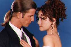 Звезды популярного сериала «Дикий ангел» спустя 20 лет сделали совместное селфи