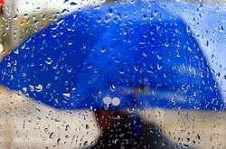 Синоптики попередили про сильні дощі та грози на Київщині