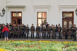 Нацгвардійці біля будівлі одеської мерії