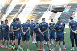 «Олімпік» переглядає двох легіонерів