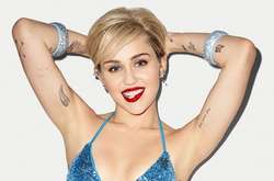 Эпатажная американская певица полностью разделась для обложки журнала