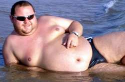 Полные мужские животики становятся сексуальным трендом в США