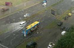 Киев накрыл мощный ливень с градом: опубликованы яркие видео 