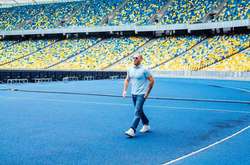 Фото, яке ввело в оману щодо візити Джейсона Стетхема