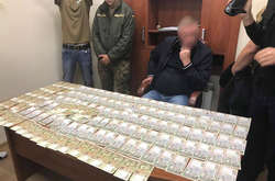 Чиновник сільради на Одещині вимагав хабар за підключення будинків до води