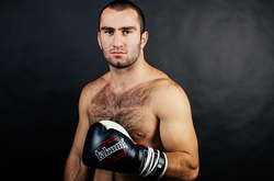 Російський боксер вважає Усика одним з фаворитів WBSS