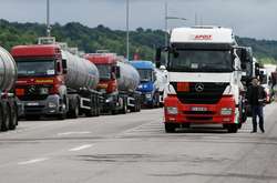 У Франції протести проти трудової реформи: заблоковані дороги і запаси палива