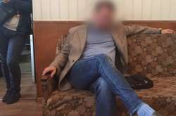 Нечистый на руку экс-директор госпредприятия хотел сбежать в Россию