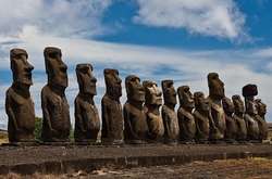 Учёные разгадали загадку острова Пасхи. Вот как появились все эти памятники