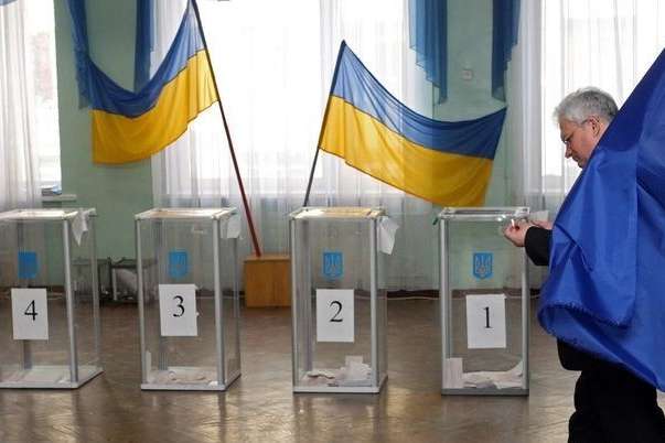 Місцеві вибори в Україні: сьогодні стартувала реєстрація кандидатів 