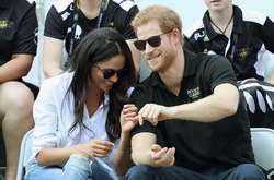 Принц Гарри и Меган Маркл впервые на людях держались за руки 