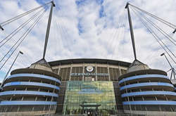 Приїзд клубу Ахметова на матч з «Манчестер Сіті» не викликав ажіотажу в Англії