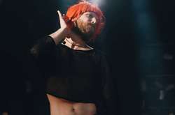 Дорн признался, что мать заставляла его носить женскую одежду, чтобы быть похожим на Шуру