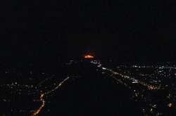 Масштабные взрывы в Калиновке было видно из Винницы: опубликовано видео 