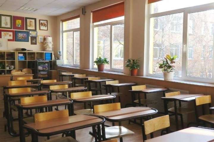 Вибухи у Калинівці: у Вінниці скасували заняття у чотирьох школах