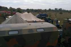  Фото: ДСНС  
 Штаб рятувальників біля Калинівки  