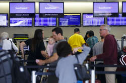 У аеропортах в усьому світі виникли серйозні комп'ютерні збої