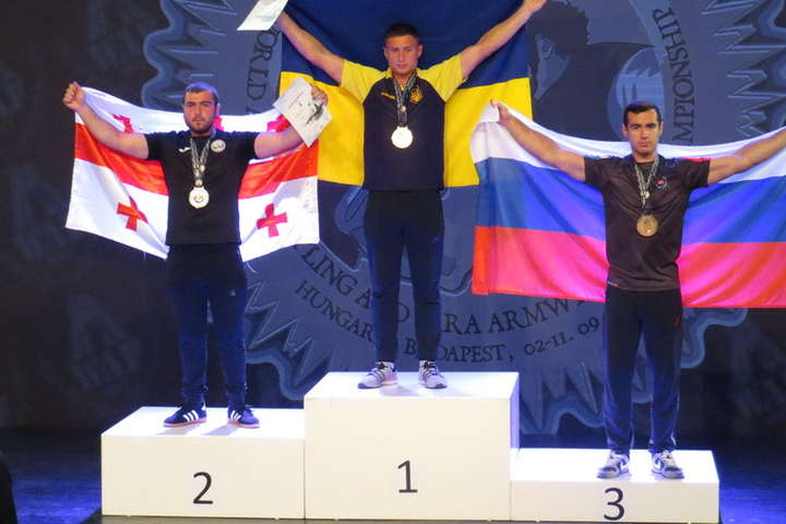 Понад півсотні медалей здобули українці на чемпіонаті світу з армрестлінгу