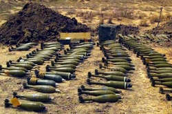 Утилізація зброї на папері, або Чому країна пахне порохом 