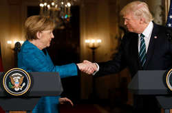 Трамп привітав Меркель з перемогою на парламентських виборах