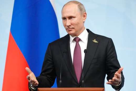  «Чего она на меня все время гонит?»: Путин задал вопрос о Грибаускайте