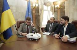 Кравцов похизувався перед інвесторами останніми досягненнями «Укрзалізниці» 