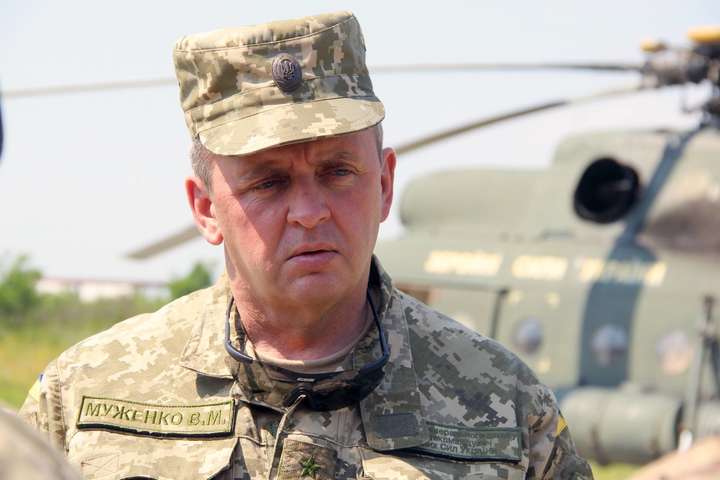 Росія залишила у Білорусі частину своїх військових після навчань «Захід-2017» – Муженко 
