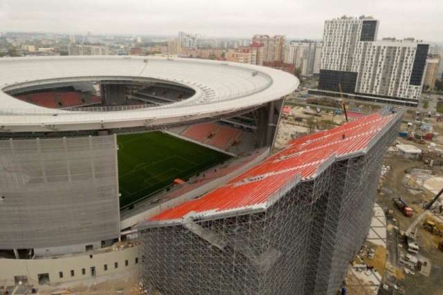 У Росії побудували стадіон до ЧС-2018 з дивними трибунами (фото)