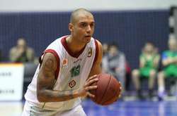 Найрезультативніший гравець минулорічної Суперліги підсилив «Будівельник»