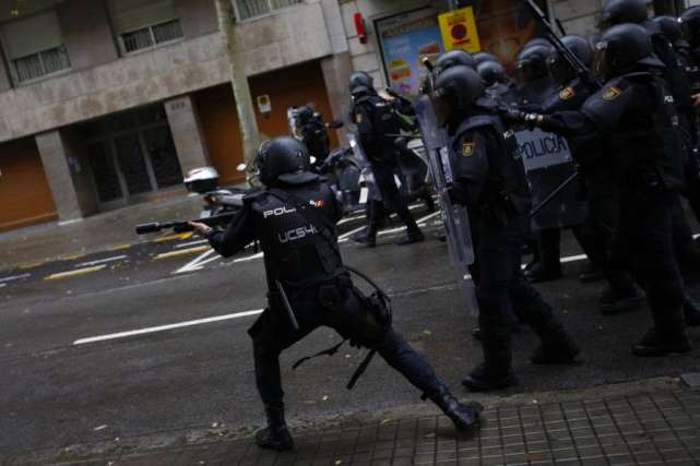 Кийки та гумові кулі. Як поліція в Каталонії боролася з сепаратизмом