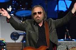 Умер лидер знаменитой рок-группы The Heartbreakers Том Петти 