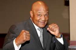 68-річний Форман викликав на бій пропутінського Стівена Сігала