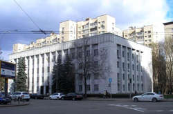 На Печерську із залученням поліції збираються звільняти приміщення від «переселенців»