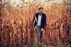 Саакашвілі попросив політичного притулку в Україні