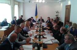  Комітет з питань національної безпеки і оборони 