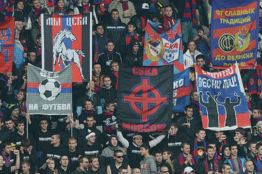 Як у Росії закривають очі на футбольний расизм, або Що не так з вухами у Мутка?