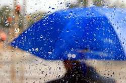 Сьогодні в Україні буде тепло, але місцями дощі