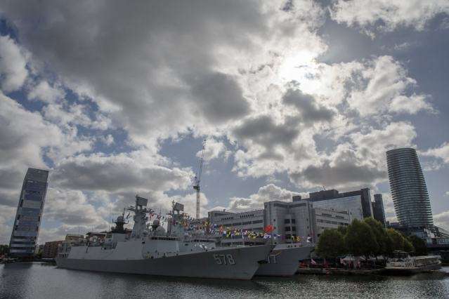 Кораблі ВМФ Китаю вперше в історії перебувають в столиці Великої Британії