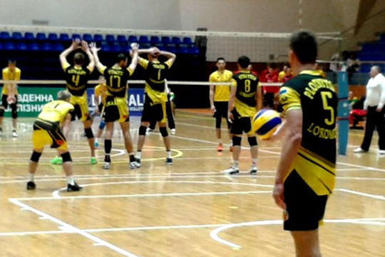 «Локомотив» і «Барком-Кажани» з перемог стартували у новому чемпіонаті України з волейболу