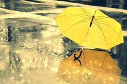 Майже по всій території України сьогодні дощитиме 