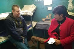 Лутковська відвідала в СІЗО полоненого російського диверсанта (фото)