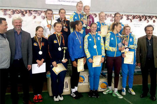 Кривицькій і Рейзліну не було рівних на Кубку України з фехтування на шпагах
