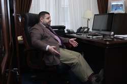 ЗМІ: з-під Кабміну викрали автомобіль з документами на ім'я нардепа Грановського