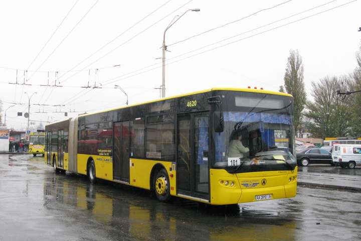 На Троєщині змінить напрямок руху автобусний маршрут № 101