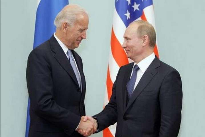 Колишній віце-президент США Байден: я сказав Путіну у вічі, що він немає душі